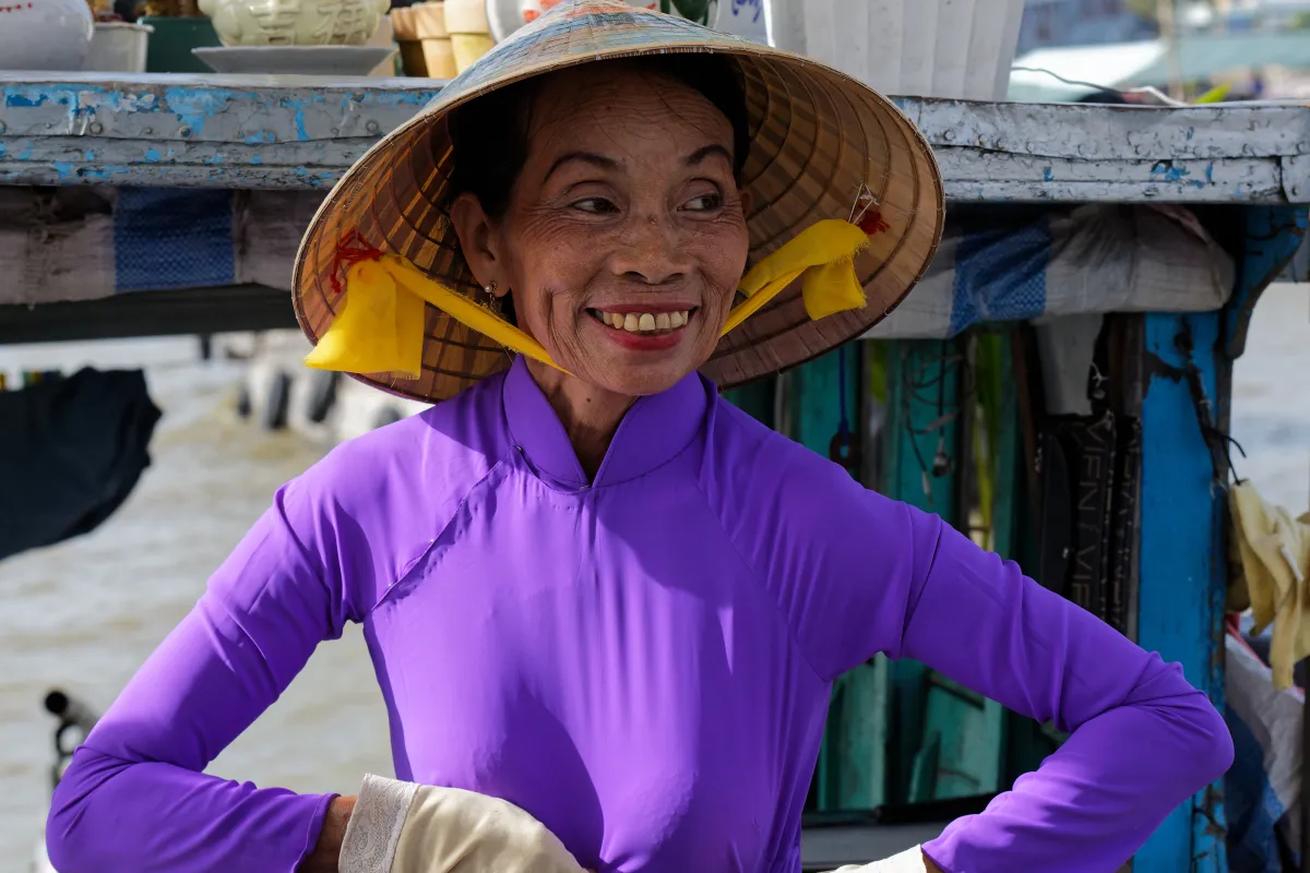 Portrait réalisé au fil des voyages et des rencontres — photographie d’Yvon JACQUES