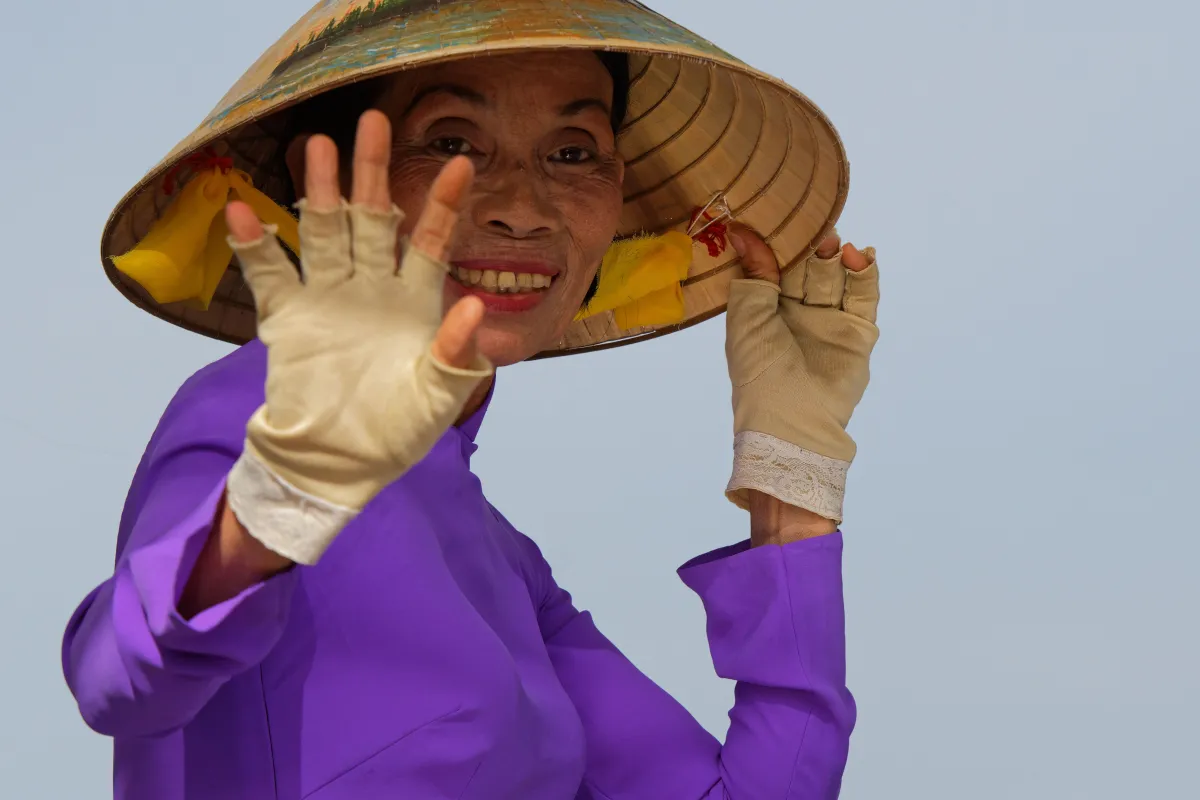 Portrait réalisé au fil des voyages et des rencontres — photographie d’Yvon JACQUES