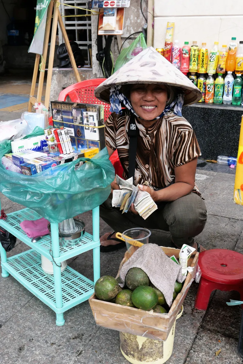 Paysage, scène de vie ou rencontre photographiée au Vietnam — photographie d’Yvon JACQUES